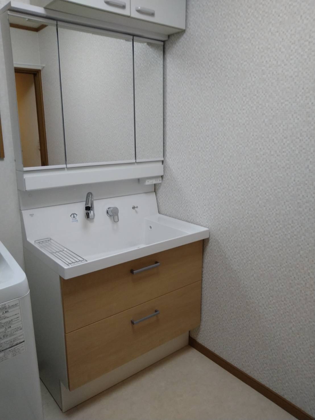 京田辺市のトイレリフォームはK'houseにお任せ！　U様邸にて洗面ユニットとウォシュレット一体型便器を交換しました！